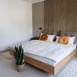 Trimosa - & Homes